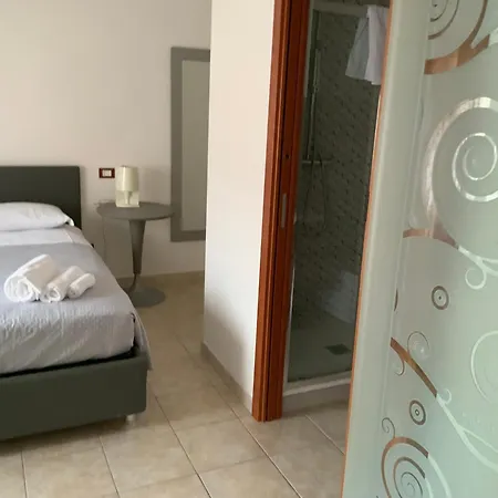 Domus Dotta Center Apartman *