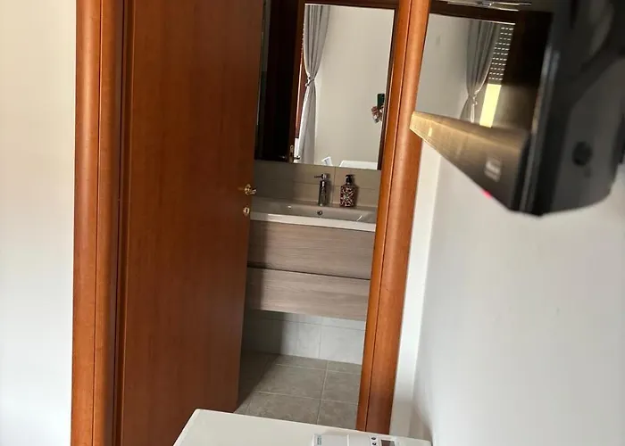 Domus Dotta Center * بولونيا