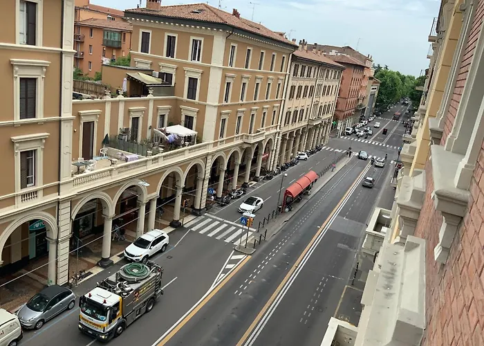 Domus Dotta Center *