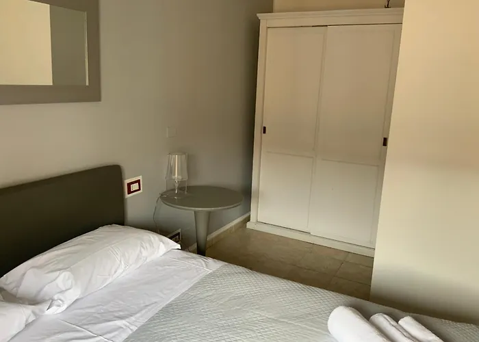 Domus Dotta Center شقة