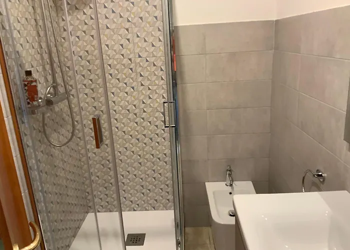 Domus Dotta Center * بولونيا