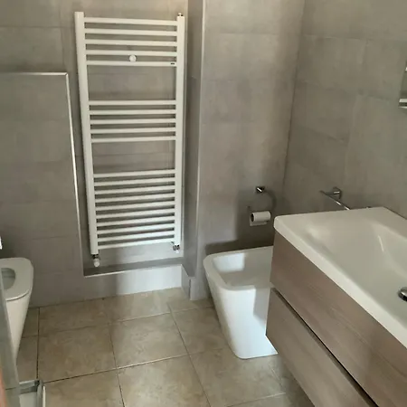 Domus Dotta Center דירה